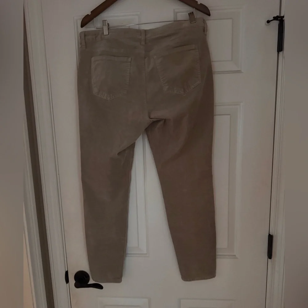 Kut from the kloth Women's tan Diana skinny corduroy Jeans